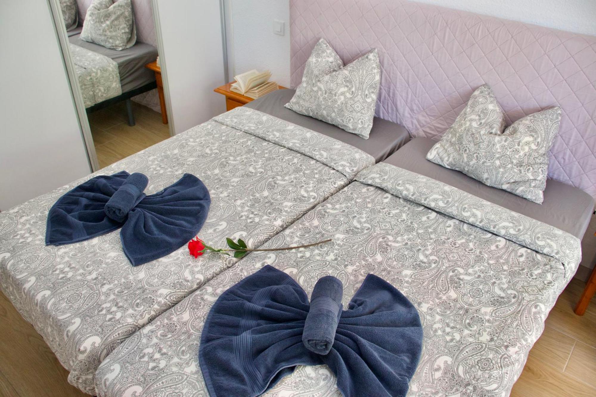 Sunflower Apartment Just Relax Puerto de Santiago  Ngoại thất bức ảnh